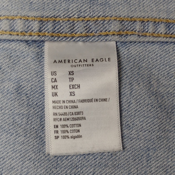 American Eagle Women's Distressed Denim Jacket. - Picture 11 of 12